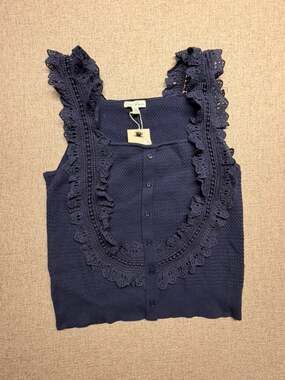 NWT Flint & Moss Large Navy Blue Eyelet Lace Ruffle Sleeveless Knit Top